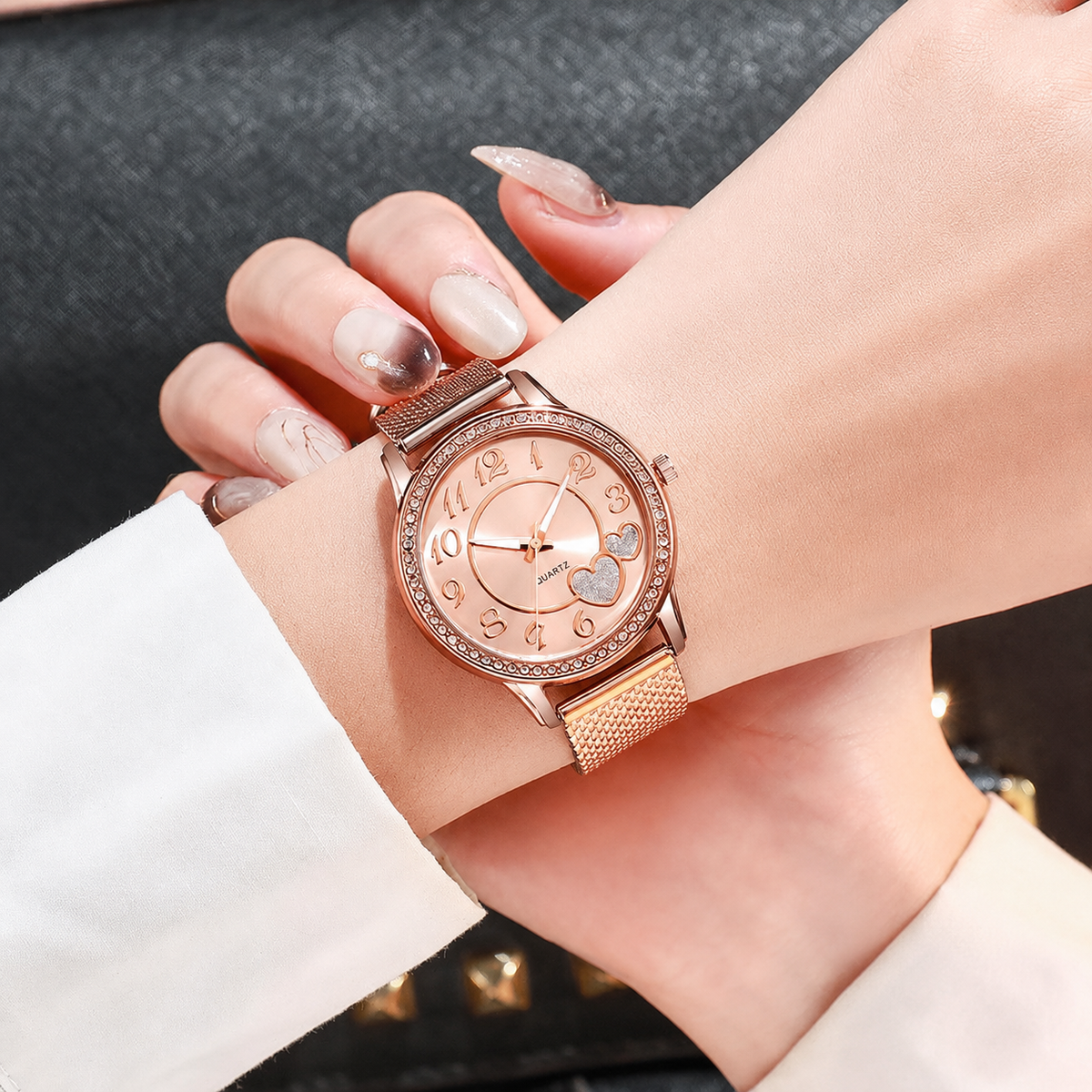 ETERNALS Heart-Shaped Bracelet Quartz Watch for Women — Gold — product image 10