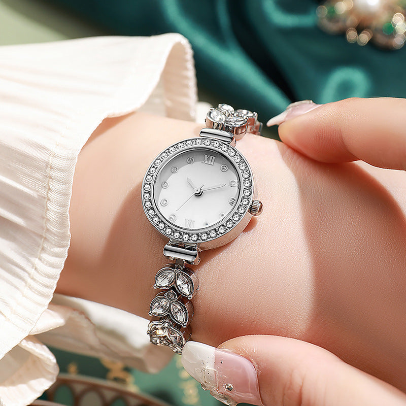 ETERNALS Minuit Épure — Mermaid-inspired decorative motif — quartz watch — product image 02