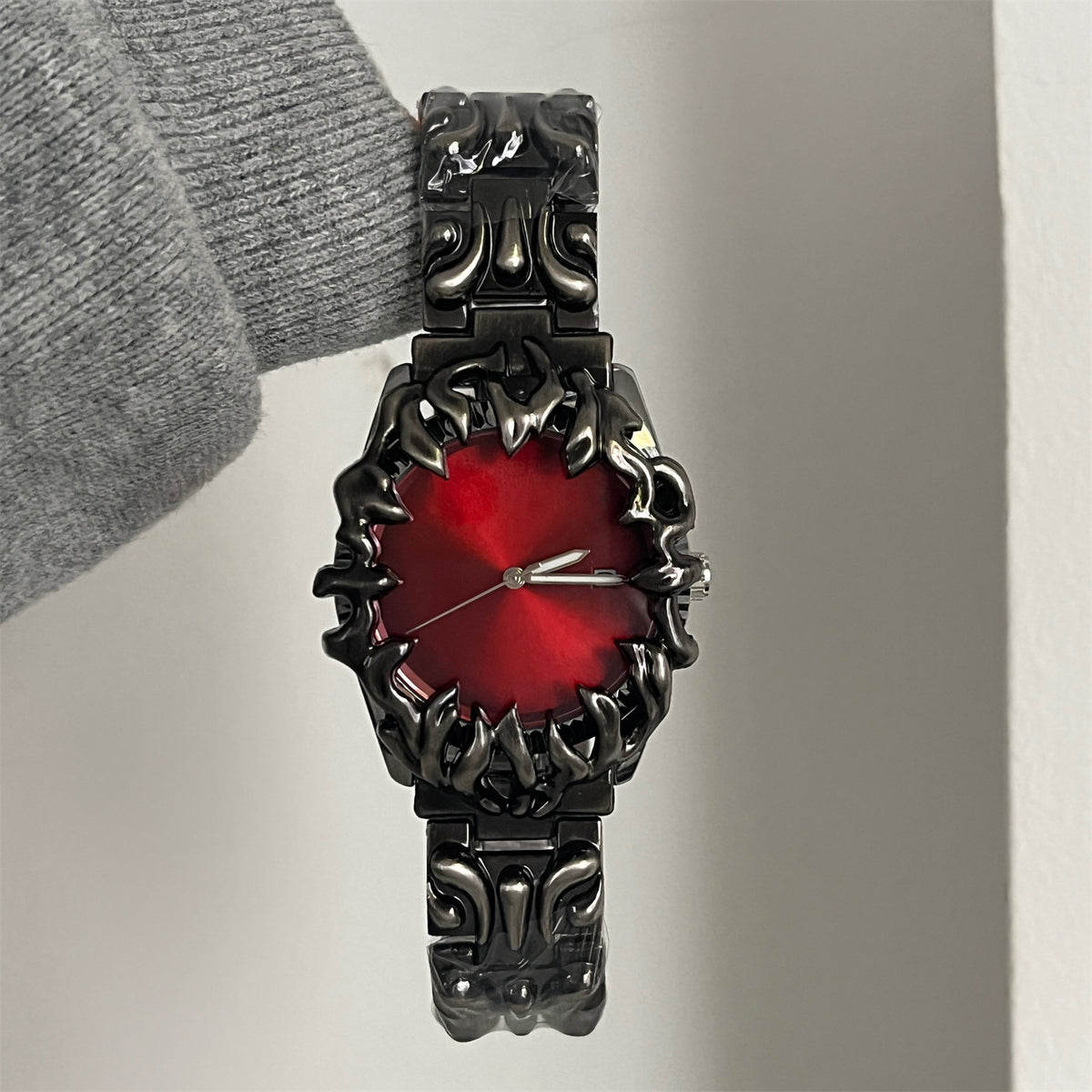 ETERNALS Solstice Essentiel — quartz watch — product image 01