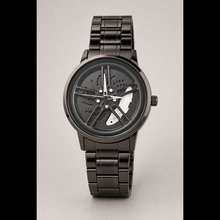 Men’s Colour-Sector Turbine-Dial Quartz Watch — White, product photo 05