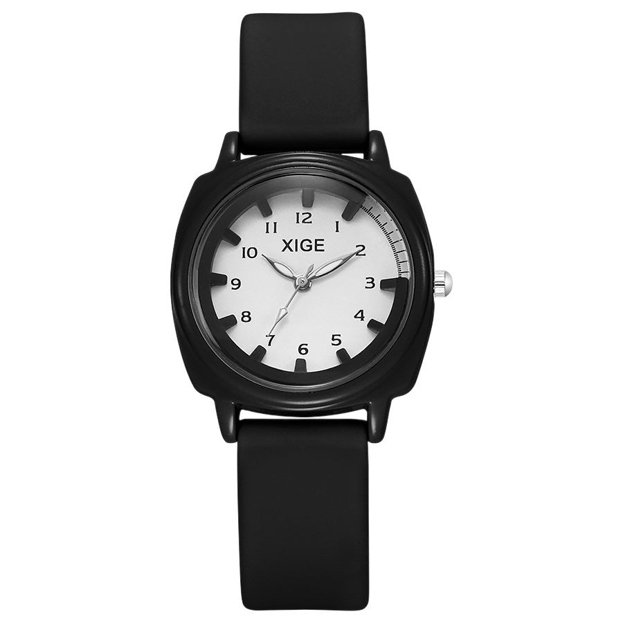 ETERNALS Sélène Ligne — Retro-inspired design — quartz watch — product image 05