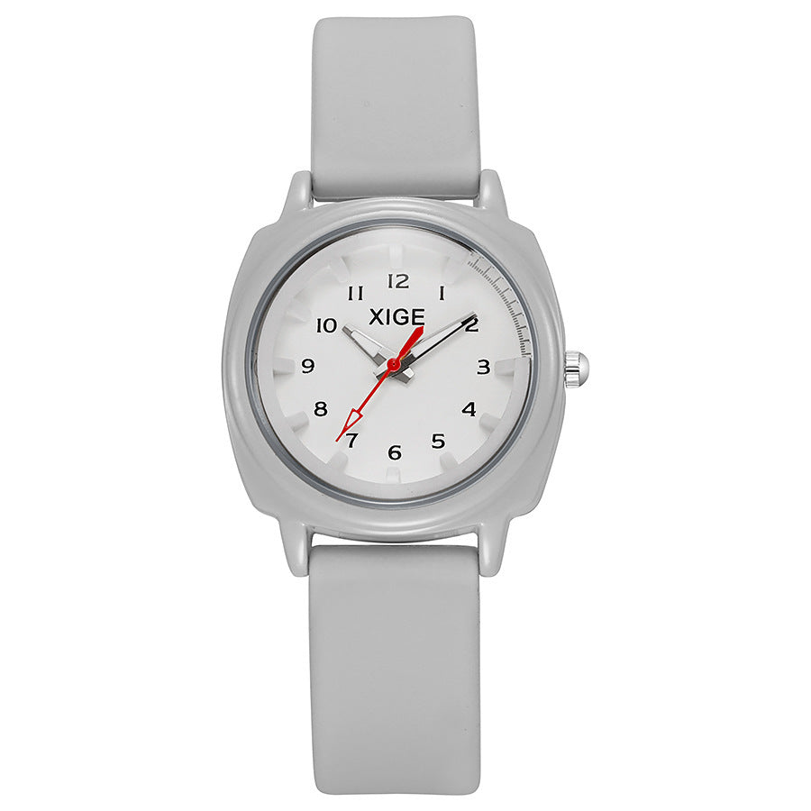 ETERNALS Sélène Ligne — Retro-inspired design — quartz watch — product image 12