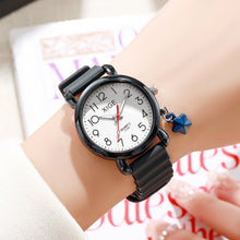 ETERNALS Sélène Essentiel — Retro-inspired design — quartz watch — product image 08