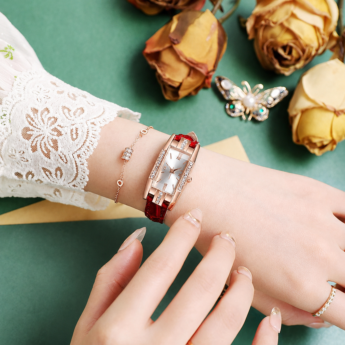 ETERNALS Retro Quartz Watch for Women — White — product image 08