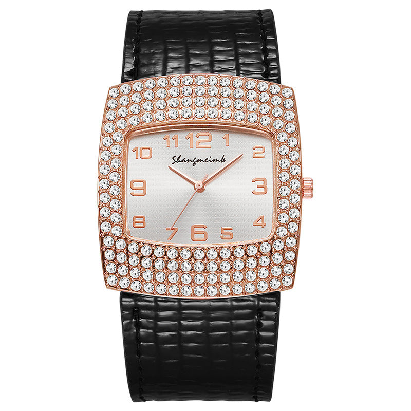 ETERNALS Horizon Essentiel — Snake-inspired bracelet design — quartz watch — product image 05