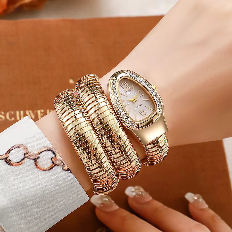 ETERNALS Aube Essentiel — Snake-inspired bracelet design — quartz watch — product image 02