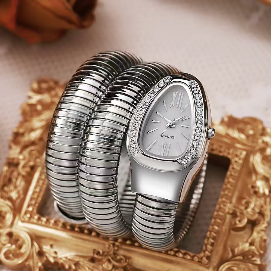 ETERNALS Aube Essentiel — Snake-inspired bracelet design — quartz watch — product image 03