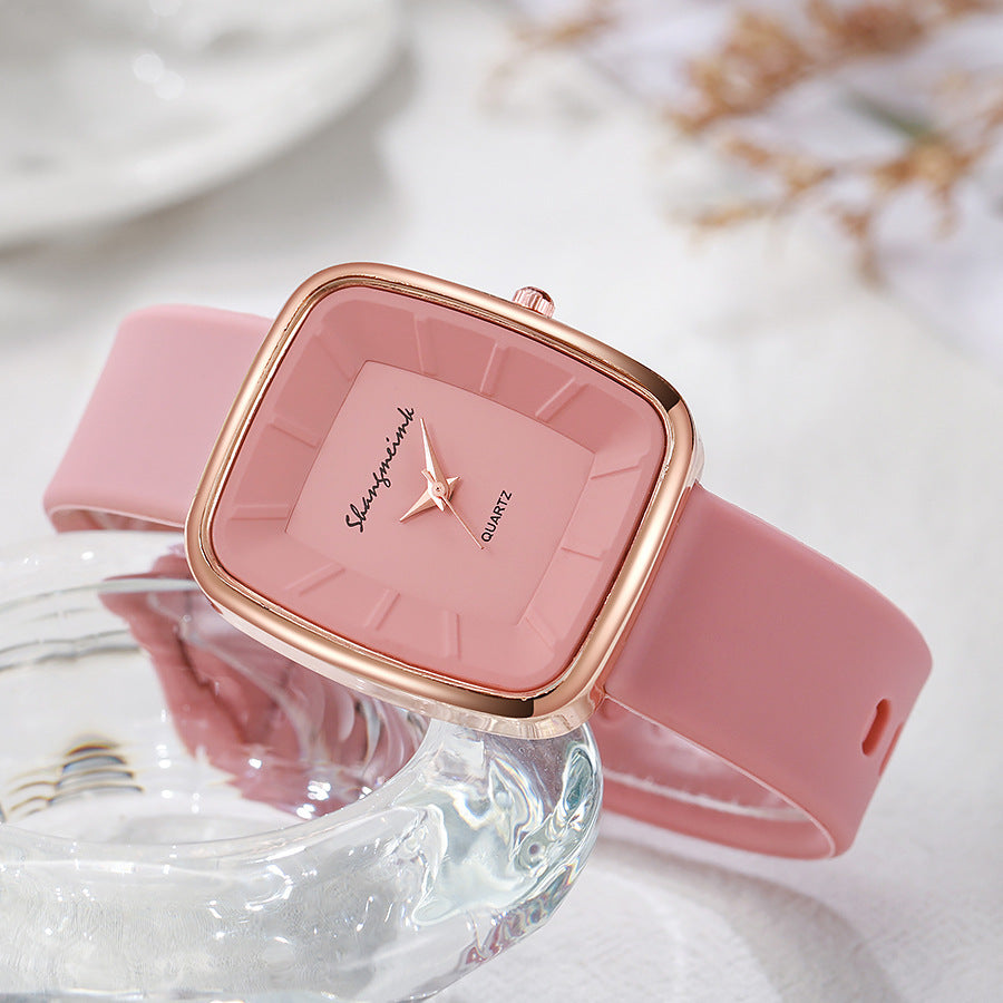 ETERNALS Équinoxe Studio — Square-case design — quartz watch — product image 02