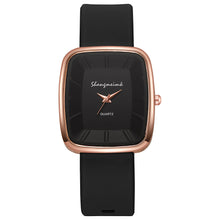 ETERNALS Équinoxe Studio — Square-case design — quartz watch — product image 10