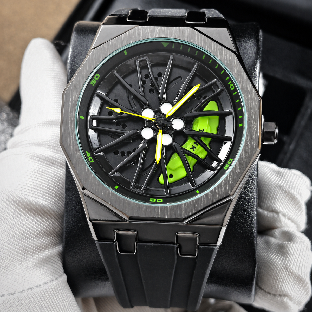 Unisex black-strap wheel-motif quartz watch — premium product view 4