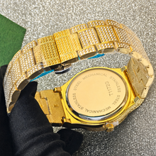 Men’s gold eagle-and-flag motif quartz watch — premium product view 13
