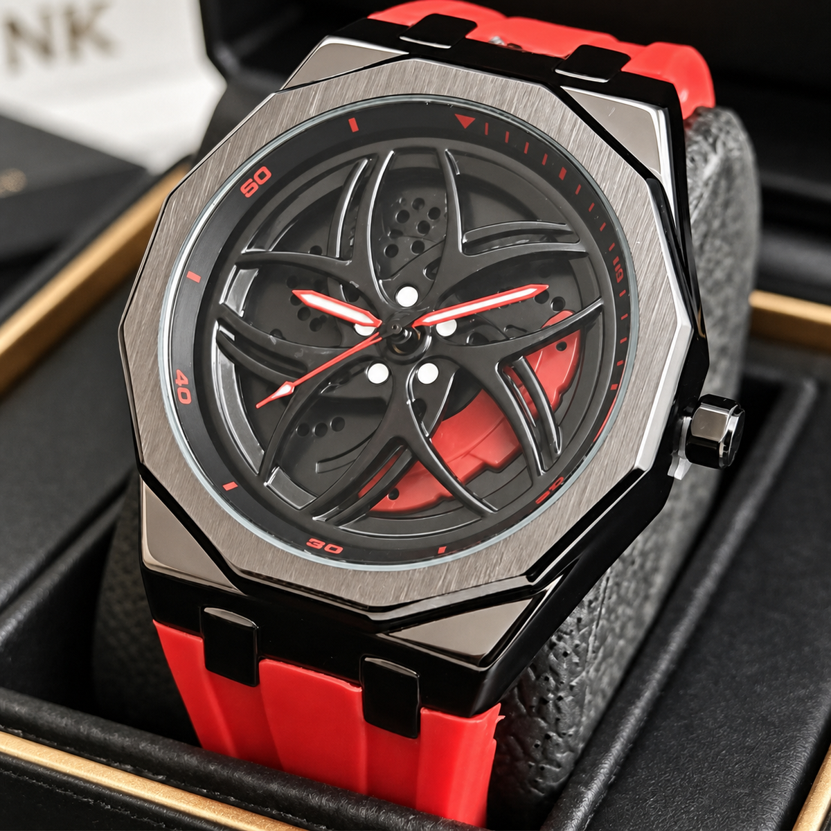 Unisex yellow color-block wheel-motif quartz watch — premium product view 3