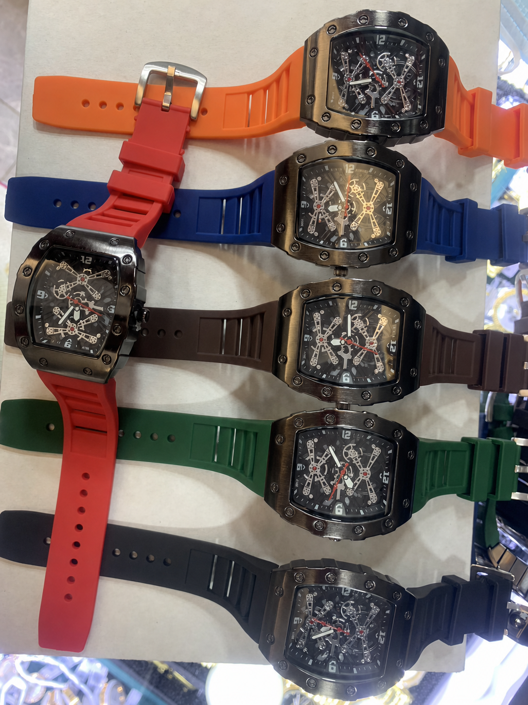 Men’s red silver-bridge barrel quartz watch — premium product view 11