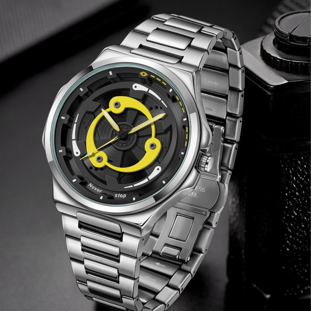 Men’s Red Ring-Spoke Wheel-Dial Quartz Watch — product photo 12