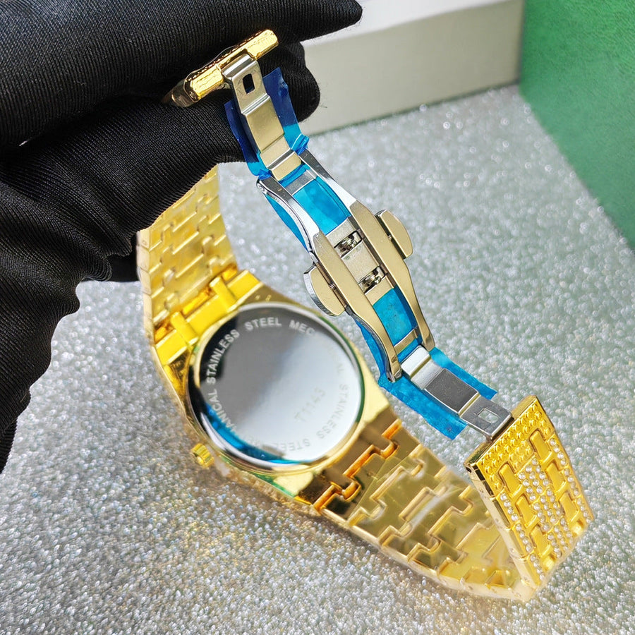 Men’s Screw-Accent Central-Motif Calendar Watch — product photo 04