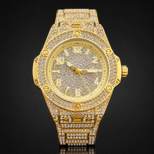 Premium regenerated product view 001 — round numeral high-shine watch