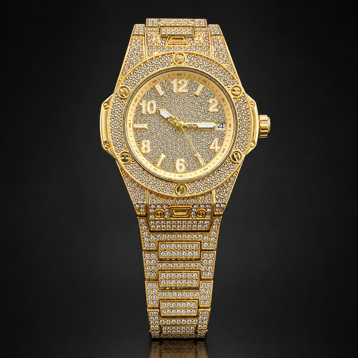 Premium regenerated product view 004 — round numeral high-shine watch