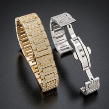 Premium regenerated product view 005 — round numeral high-shine watch