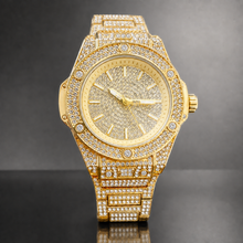 Premium regenerated product view 006 — round numeral high-shine watch