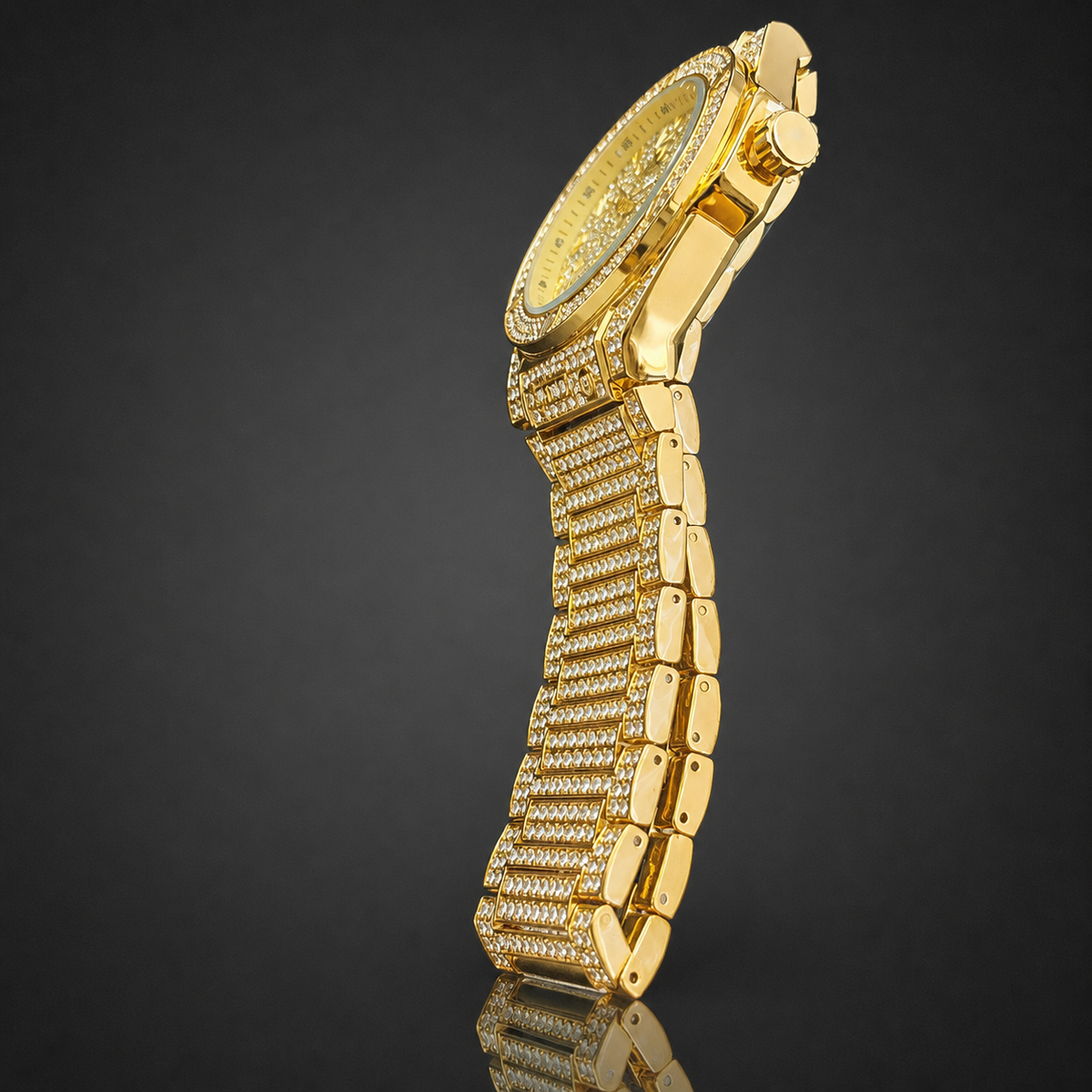 Premium regenerated product view 007 — round numeral high-shine watch