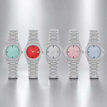 Men’s Grid-Dial Cushion-Case Calendar Quartz Watch — product photo 08